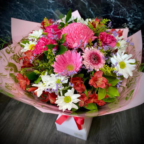 Seasonal Mix Cardboard Vase image 0
