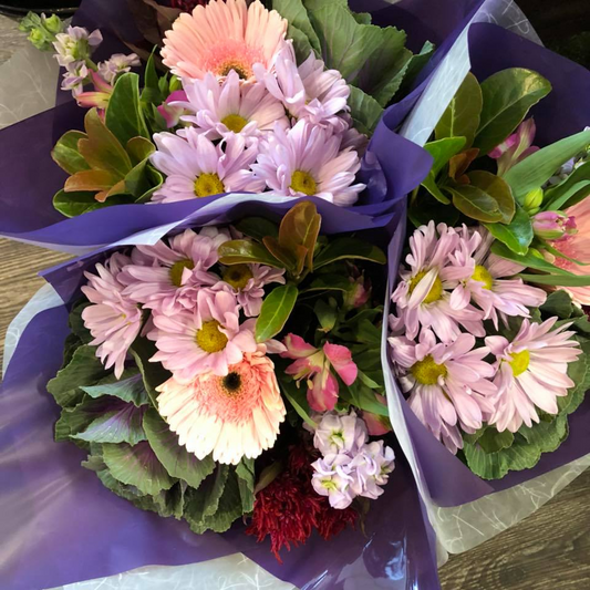 Seasonal Flower Bunch - Pastel Pink &amp; Mauve (Colours and flowers will vary to image due to seasonal availability) image 0